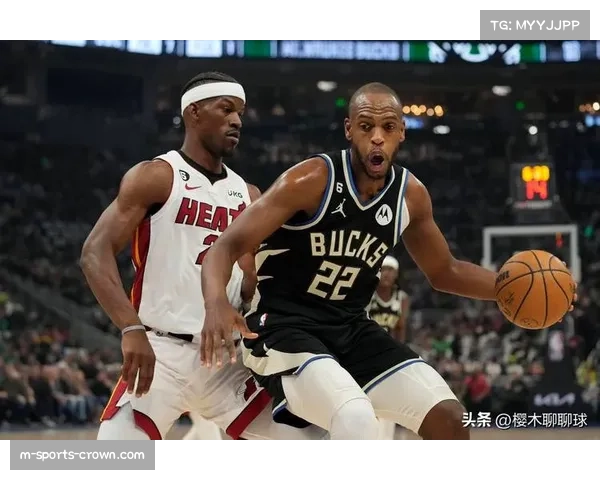 康涅狄格大学大胜对手 里德20分12篮板4盖帽统治内线