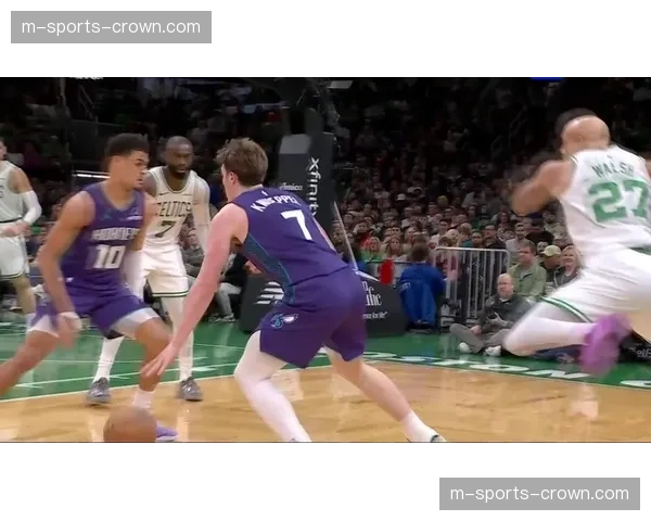 黄蜂防守端篮板绝对控制，弹性策略支撑进攻体系